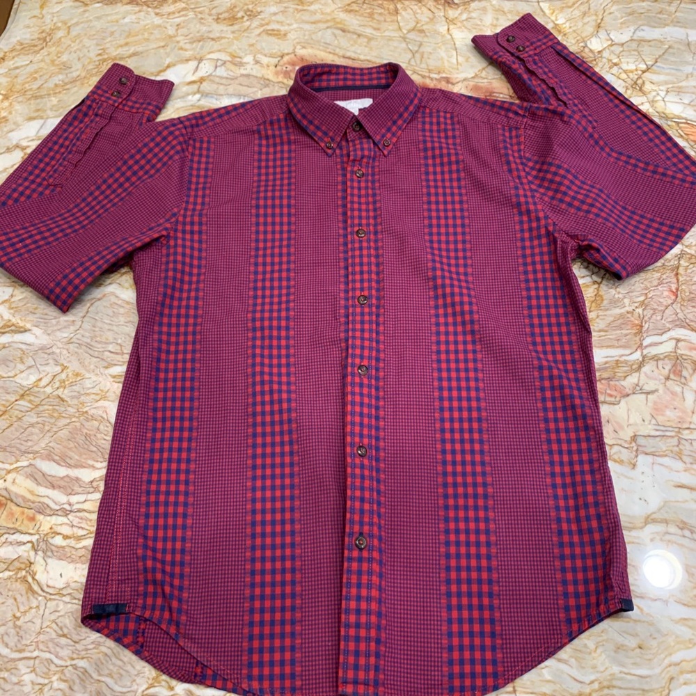 Boden Button-Down Size: M